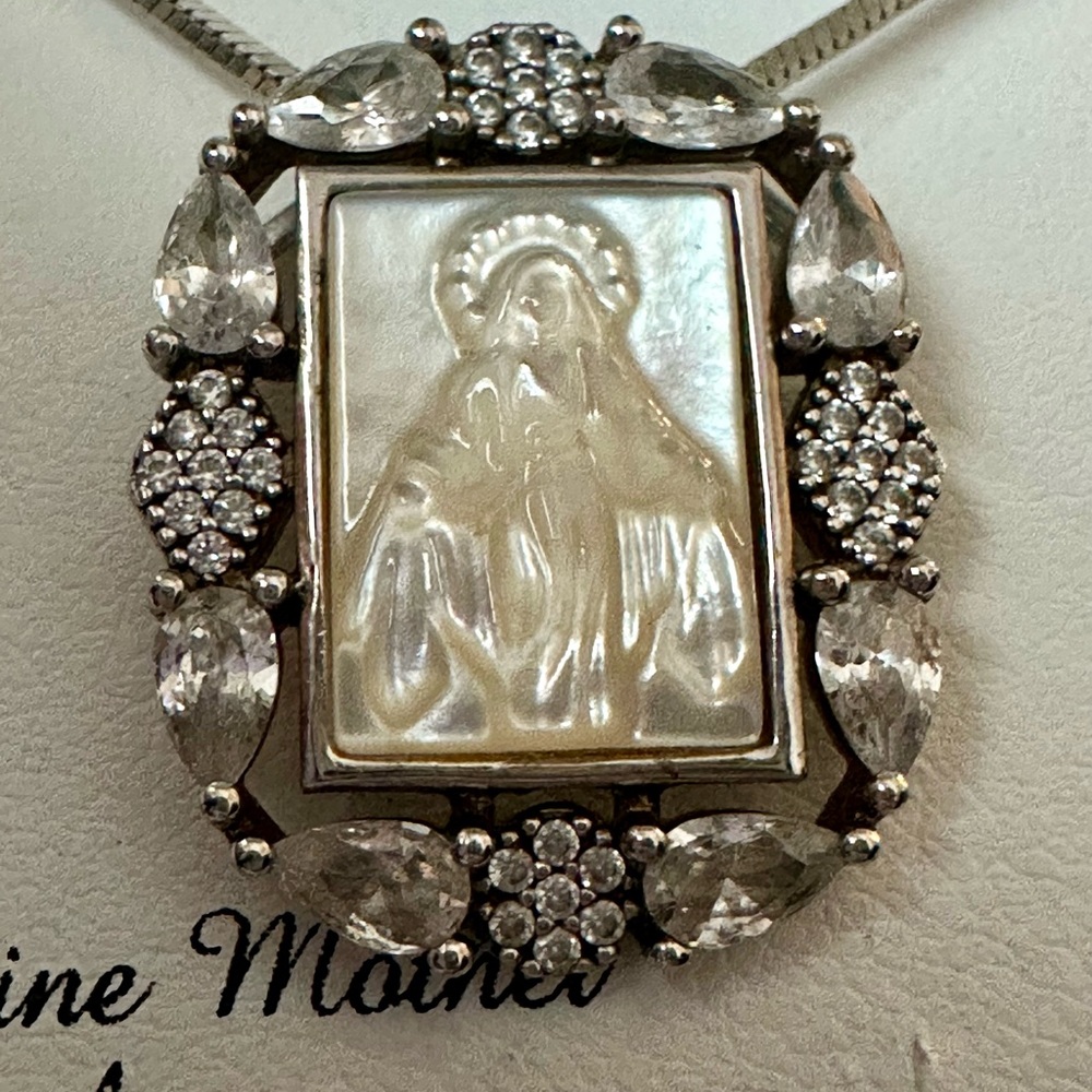 NIB Mother Of Pearl Sterling Silver Necklace 18” + 2” CZ - Picture 3 of 7